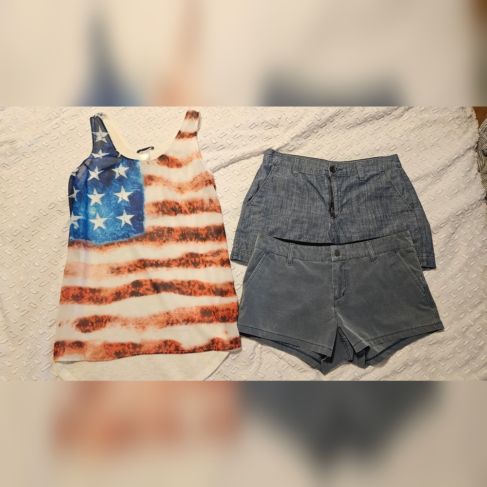 Bundle of 2 Pair of Shorts and American Flag Top Sz S Perfect Condition